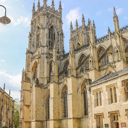 The At Manor Farm York